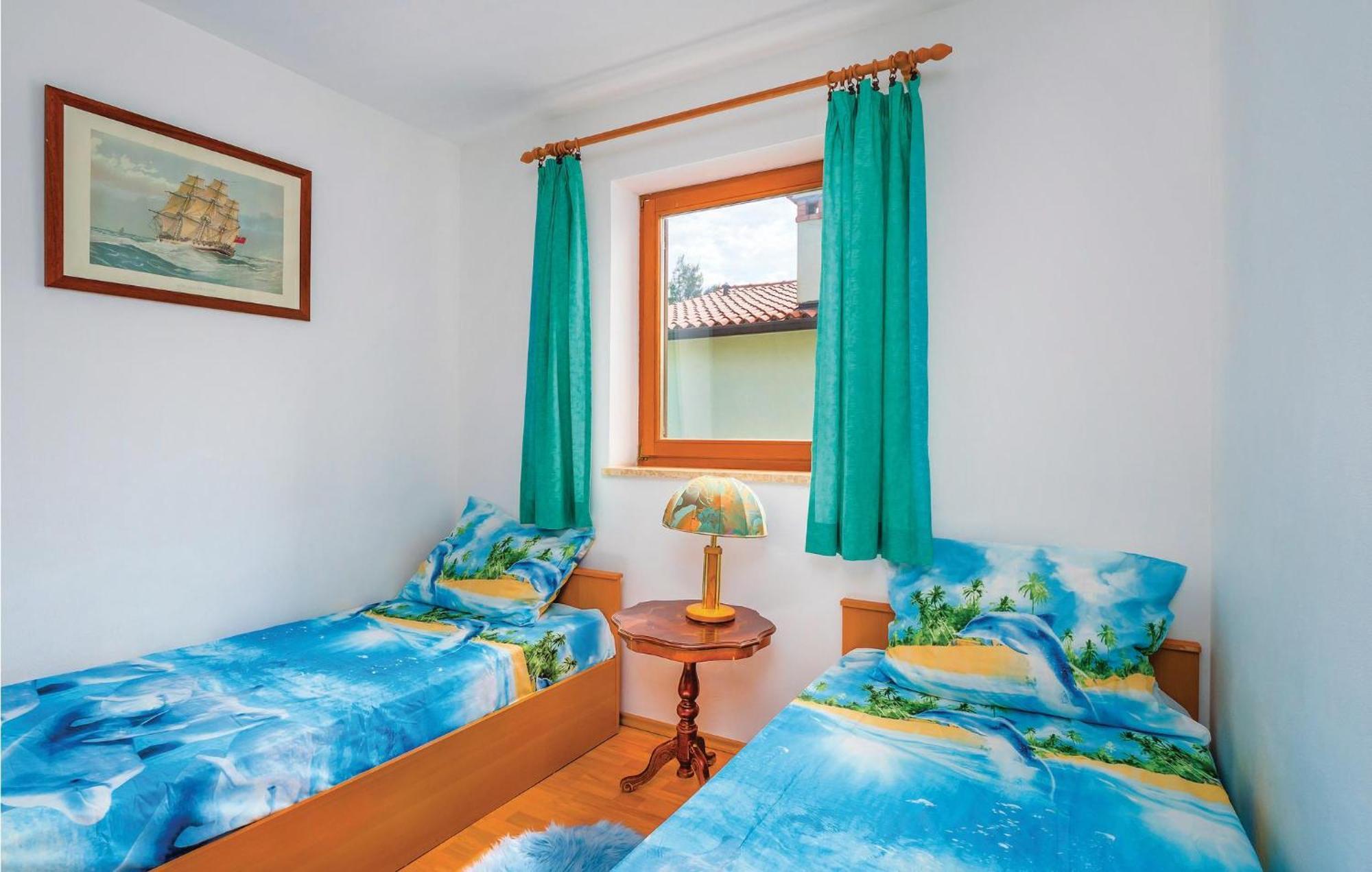 2 Bedroom Gorgeous Apartment In Rabac Εξωτερικό φωτογραφία